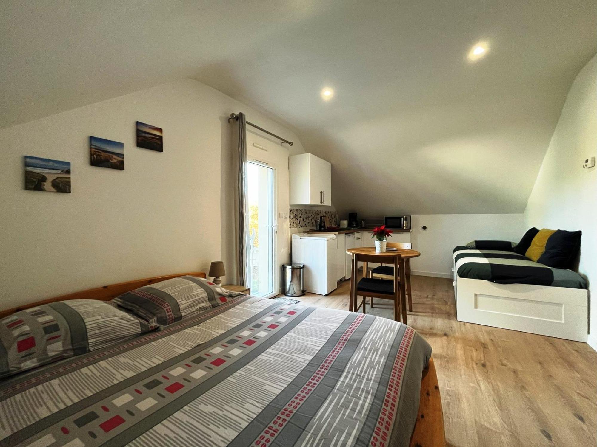 Lomener - La Goelette - 1 Appartement Avec 2 Chambres Et 2 Studios A 450M De La Plage Ploemeur Exteriér fotografie